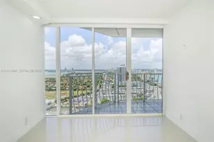 7601 E Treasure Dr, North Bay Village, FL 33141 - Photo 24