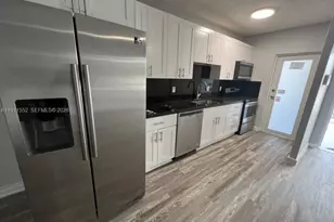 2430 NE 135th St, North Miami, FL 33181 - Photo 8