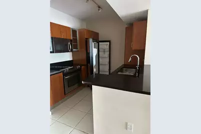 18800 NE 29th Ave #913, Aventura, FL 33180 - Photo 4