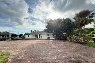 27120 Pinecrest Ln, Bonita Springs, FL 34135 - Photo 14