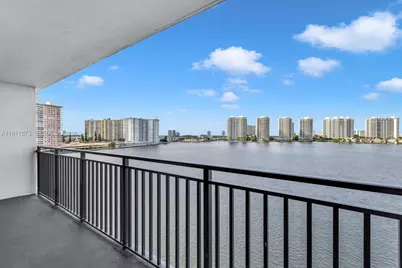 17720 N Bay Rd #803, Sunny Isles Beach, FL 33160 - Photo 6