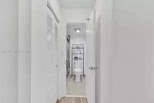 17720 N Bay Rd, Sunny Isles Beach, FL 33160 - Photo 20