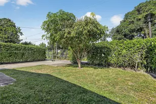 765 NW 46th St, Miami, FL 33127 - Photo 36