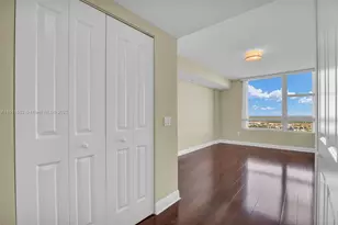 2681 N Flamingo Rd, Sunrise, FL 33323 - Photo 24