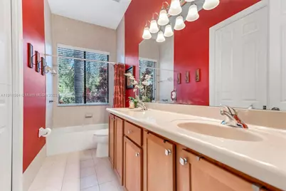 19528 SW 79th Pl, Cutler Bay, FL 33157 - Photo 28