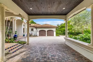 7030 SW 72nd Ct, Miami, FL 33143 - Photo 8