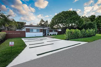 10658 NE 11th Ave, Miami Shores, FL 33138 - Photo 26