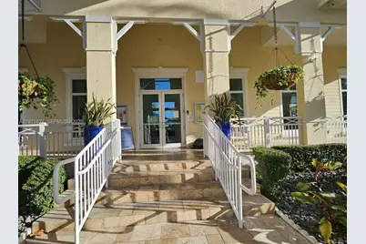 364 NE 25th Pl #201, Homestead, FL 33033 - Photo 20