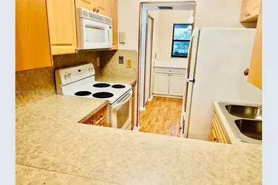 1021 Mockingbird Ln #215, Plantation, FL 33324 - Photo 20