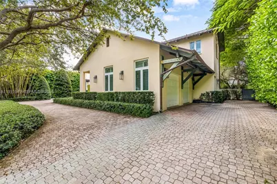 7370 Vistalmar St, Coral Gables, FL 33143 - Photo 8