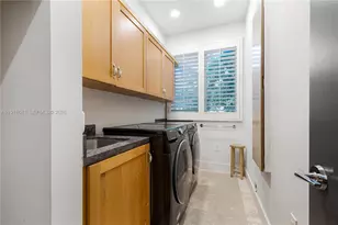 7370 Vistalmar St, Coral Gables, FL 33143 - Photo 34