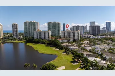 19900 E Country Club Dr #PH18, Aventura, FL 33180 - Photo 38