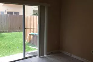 1536 SE 25th St, Homestead, FL 33035 - Photo 10