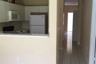 1536 SE 25th St, Homestead, FL 33035 - Photo 4