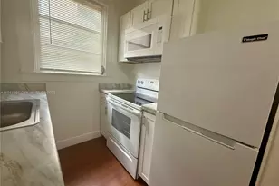 114 Antilla Ave, Coral Gables, FL 33134 - Photo 2