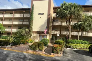 3102 Portofino Point, Coconut Creek, FL 33066 - Photo 2