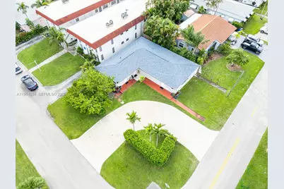 1508 E Garfield St, Hollywood, FL 33020 - Photo 1