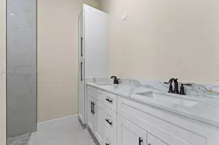 22451 SW 118th Ave, Miami, FL 33170 - Photo 32