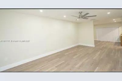 19610 NW 31st Ave, Miami Gardens, FL 33056 - Photo 6