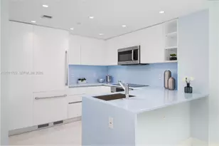 2475 Brickell Ave, Miami, FL 33129 - Photo 14