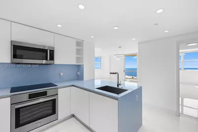 2475 Brickell Ave #1907, Miami, FL 33129 - Photo 4
