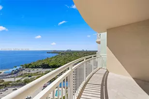 2475 Brickell Ave, Miami, FL 33129 - Photo 4