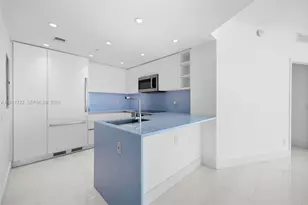 2475 Brickell Ave, Miami, FL 33129 - Photo 16
