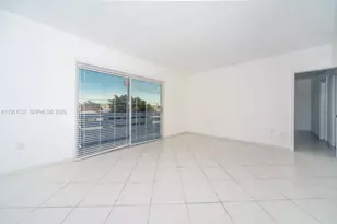 7725 Carlyle Ave, Miami Beach, FL 33141 - Photo 12