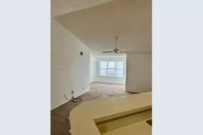 12730 Vista Isles Dr #828, Sunrise, FL 33325 - Photo 8