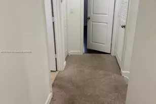 424 NE 194th Terrace, Miami, FL 33179 - Photo 4