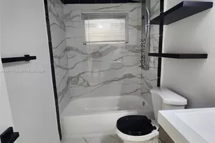 2101 Normandy Dr, Miami Beach, FL 33141 - Photo 24