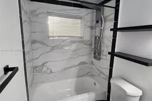 2101 Normandy Dr, Miami Beach, FL 33141 - Photo 26