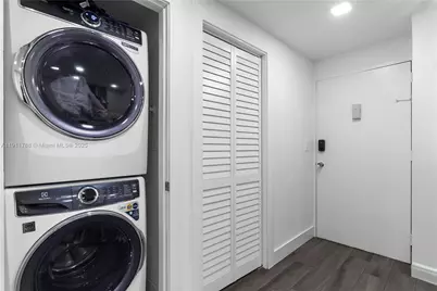 5001 Collins Ave #1G, Miami Beach, FL 33140 - Photo 14