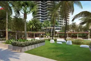 300 South Pointe Dr, Miami Beach, FL 33139 - Photo 24
