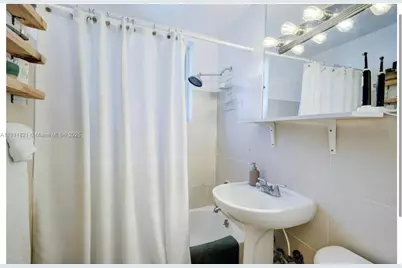 320 80th St #15, Miami Beach, FL 33141 - Photo 4