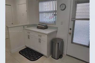 500 NE 12th Ave #102, Hallandale Beach, FL 33009 - Photo 6