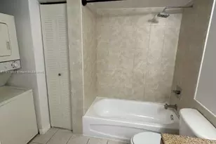 219 NW 12th Ave, Miami, FL 33128 - Photo 8