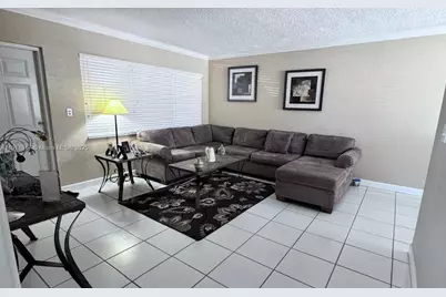 2451 NE 49th St #213, Fort Lauderdale, FL 33308 - Photo 1