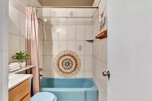 [Address not provided], Miami Gardens, FL 33169 - Photo 10