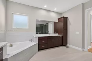 18369 Mellen Ln, Jupiter, FL 33478 - Photo 32