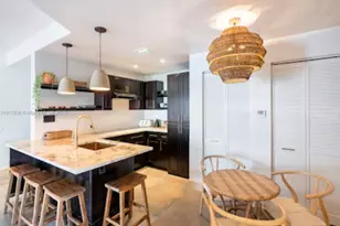 481 NE 29th St, Miami, FL 33137 - Photo 8