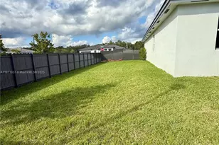 16910 SW 288th Ter, Homestead, FL 33030 - Photo 14