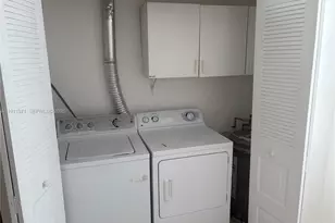 1040 NW 80th Ave, Margate, FL 33063 - Photo 8