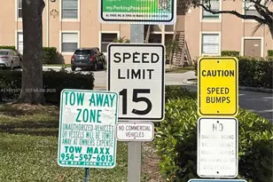 1040 NW 80th Ave, Margate, FL 33063 - Photo 28