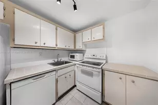 1865 79th Street Causeway, North Bay Village, FL 33141 - Photo 26