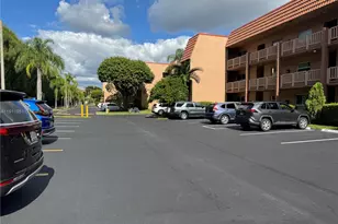 9781 Sunrise Lakes Blvd, Sunrise, FL 33322 - Photo 36