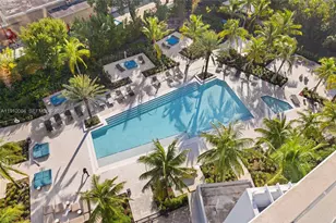 101 Diplomat Pkwy, Hallandale Beach, FL 33009 - Photo 10