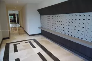 20515 E Country Club Dr, Aventura, FL 33180 - Photo 18