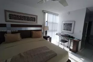 20515 E Country Club Dr, Aventura, FL 33180 - Photo 8