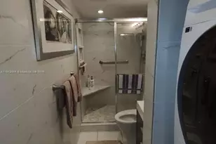 20515 E Country Club Dr, Aventura, FL 33180 - Photo 10